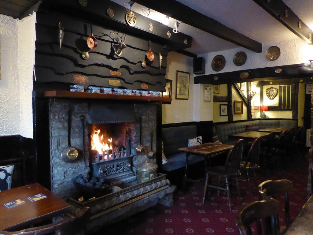 The Angel Inn Олстон Екстер'єр фото