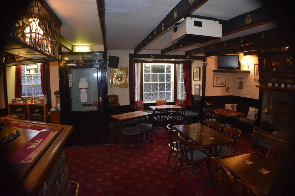 The Angel Inn Олстон Екстер'єр фото